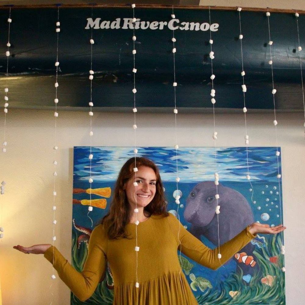 Meet your Posher, Caroline